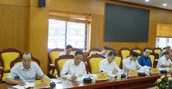 Bí thư Tỉnh ủy Lào Cai chủ trì buổi làm việc giữa Thường trực Tỉnh ủy với Ban Cán sự Đảng Tòa án nhân dân tỉnh Lào Cai -1