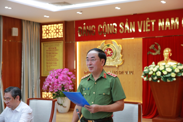 Đẩy mạnh công tác xây dựng Đảng, xây dựng lực lượng trong Công an TP Hồ Chí Minh -0