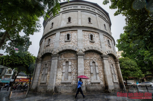 Hanoi’s Hang Dau water tower opens to the public for the first time -0