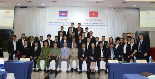Training course on treatment and rehabilitation of drug addicts opens for Cambodian officers -0