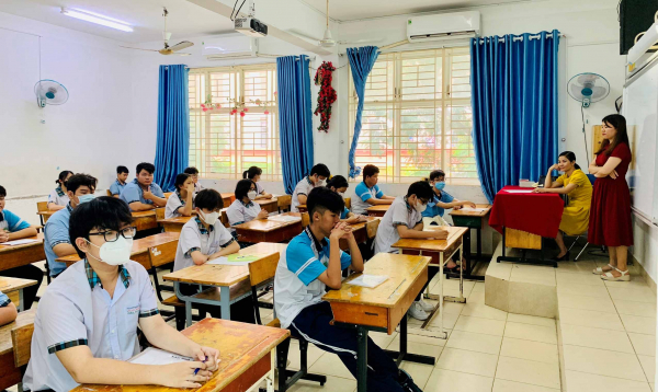 Dừng tuyển sinh lớp 10 không chuyên tại 2 trường ở TP Hồ Chí Minh -0