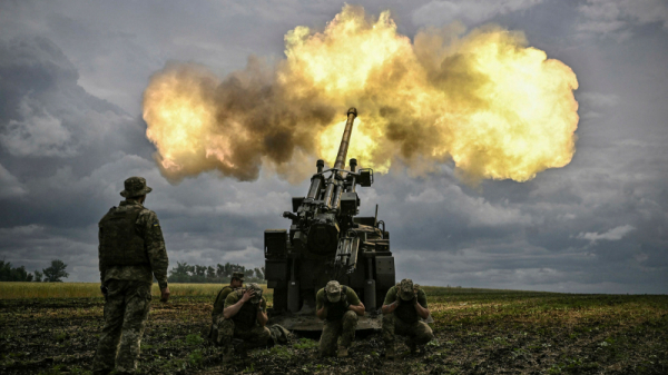 Ukraine: Châu Âu hứa cấp một triệu quả pháo nhưng mới chuyển 1/3 -0