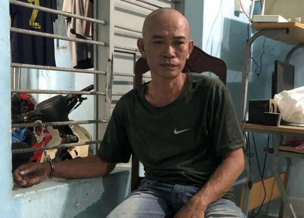 Mâu thuẫn về việc đi biển, một người bị đâm tử vong -0