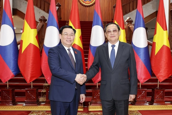 Chủ tịch Quốc hội Vương Đình Huệ hội kiến Tổng Bí thư, Chủ tịch nước Lào -0
