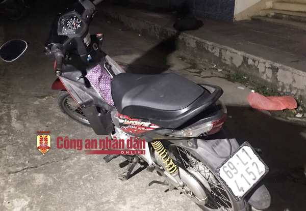 Lời khai ban đầu của kẻ sát hại vợ mang song thai và cha mẹ vợ -0
