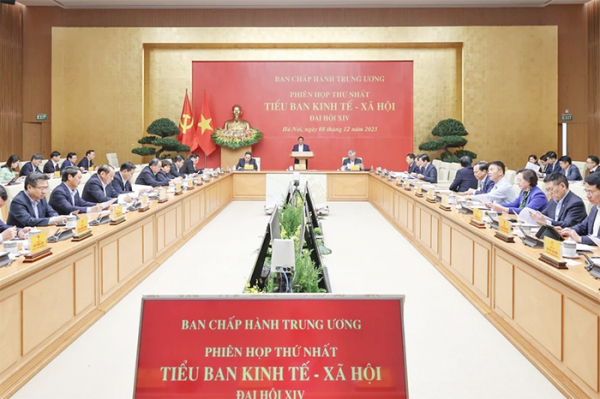 Thủ tướng Phạm Minh Chính chủ trì họp Tiểu ban Kinh tế-Xã hội Đại hội XIV -0
