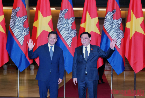 Thành tựu của Campuchia là nguồn cổ vũ to lớn với Việt Nam -0