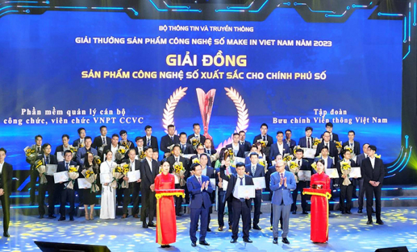 Sản phẩm số của VNPT “chinh phục” Make in Vietnam 2023 -0