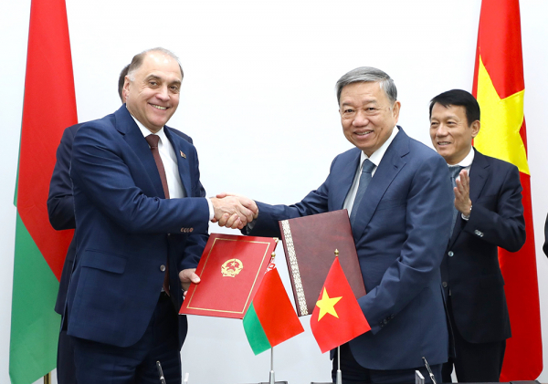 Việt Nam – Belarus đẩy mạnh quan hệ hợp tác song phương trong bảo đảm an ninh quốc gia -1