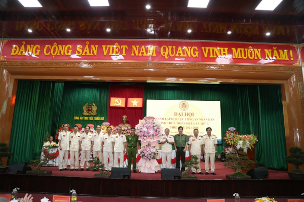 Thành lập Hội cựu CAND tỉnh Thừa Thiên Huế -0