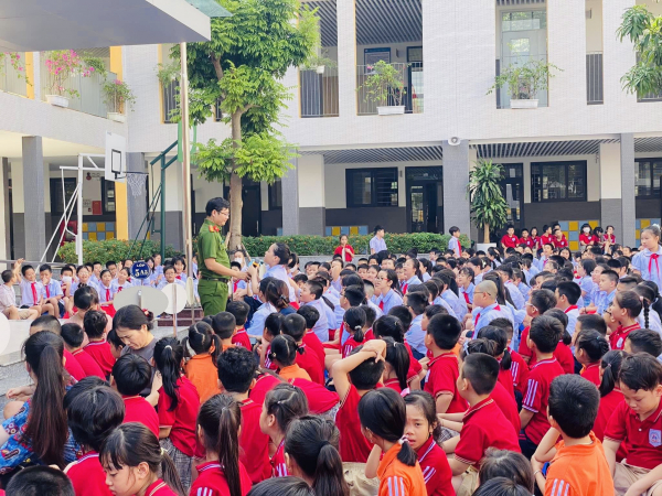  Tuyên truyền giáo dục pháp luật, kỹ năng ứng xử học đường cho hơn 15.000 học sinh Hà Nội -0