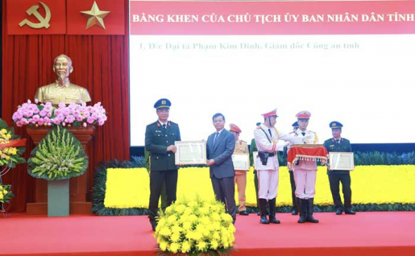 Quyết tâm xây dựng lực lượng Công an Tuyên Quang thật sự trong sạch, vững mạnh -1