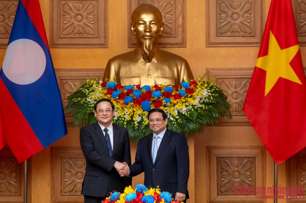 Việt Nam coi trọng và dành ưu tiên cao nhất cho mối quan hệ đặc biệt Việt-Lào -0