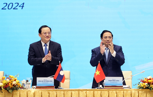 Hợp tác thương mại, đầu tư Việt Nam-Lào cần có đột phá -0