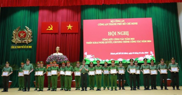 Ho Chi Minh City police successfully prevent major security issues from afar: Minister To Lam -0