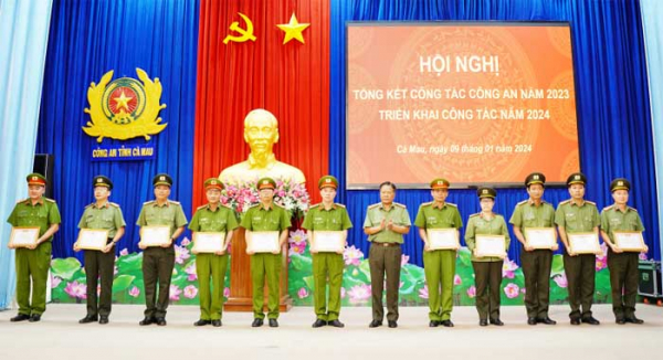 Công an các đơn vị, địa phương triển khai công tác năm 2024 -0