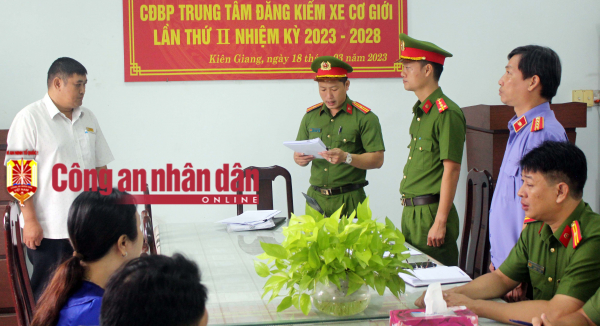 Giám đốc Trung tâm đăng kiểm ở Kiên Giang bị bắt vì nhận hối lộ -0
