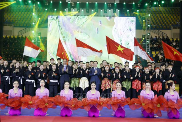 Chủ tịch nước Võ Văn Thưởng và Tổng thống Indonesia tham dự chương trình biểu diễn võ thuật -0