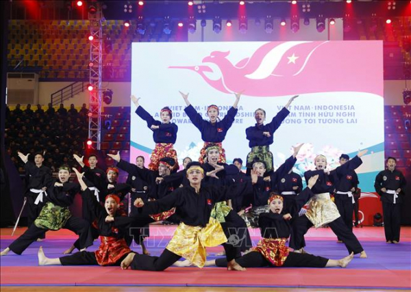 Chủ tịch nước Võ Văn Thưởng và Tổng thống Indonesia tham dự chương trình biểu diễn võ thuật -2