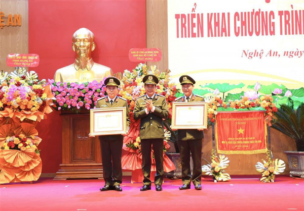 Nghe An provincial police build model of drug-free border commune -0