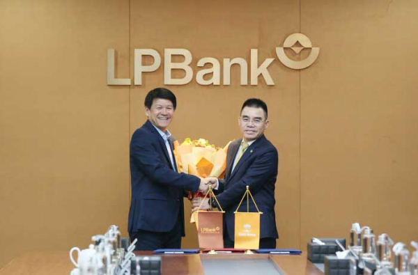 Ông Vũ Tiến Thành trở thành tân HLV trưởng CLB Bóng đá LPBank Hoàng Anh Gia Lai -0