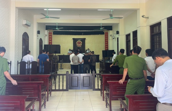 Truy tố một trưởng phòng của Viện kiểm sát nhân dân tỉnh Quảng Bình nhận hối lộ -0