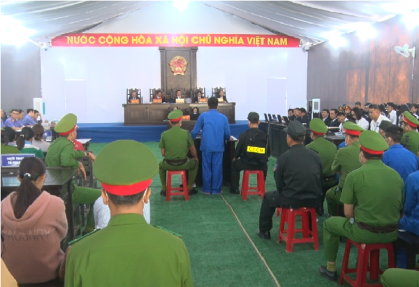 Ngày xét xử thứ 3 vụ khủng bố ở Đắk Lắk: Các bị cáo thừa nhận cáo trạng truy tố đúng người, đúng tội -0