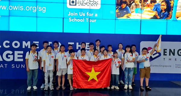 Đoàn học sinh Việt Nam thắng lớn tại cuộc thi SEAMO -3