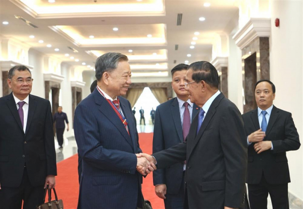 Vietnam, Cambodia strengthen security cooperation -0