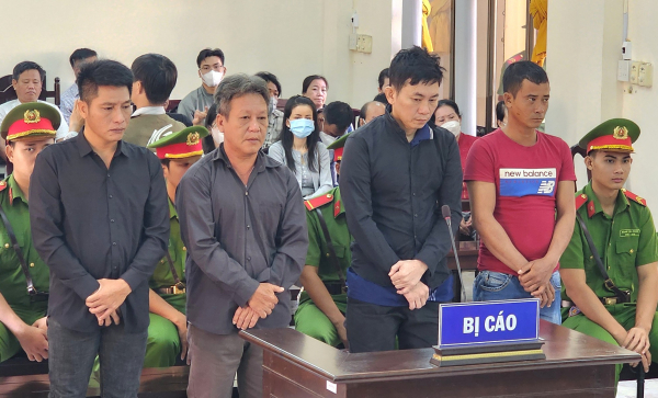 Xét xử -0