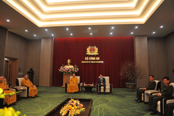 Trung ương Giáo hội Phật giáo Việt Nam và Hội thánh Tin lành Việt Nam (miền Bắc) chúc mừng lực lượng Công an nhân dịp năm mới  -0