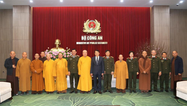 Leaders of Vietnam Buddhist Sangha and Vietnam Protestant Church (North) pay pre-Tet visit to MPS -0