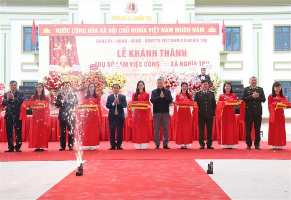General To Lam attends inauguration ceremony of Nghia Tru commune police’s workplace -0
