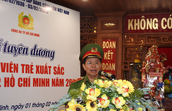 Công an TP Hồ Chí Minh tuyên dương 31 gương Đảng viên trẻ xuất sắc  -0