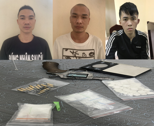 Bắt 3 đối tượng mua bán ma túy từ Ninh Bình về Thanh Hóa -0