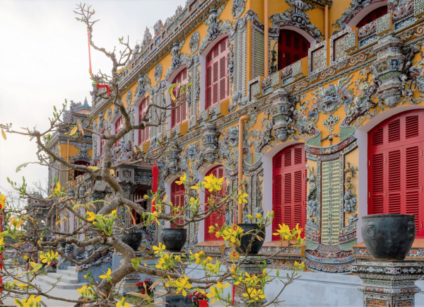 Hai ngôi điện độc đáo bậc nhất xứ Huế mở cửa đón khách tham quan dịp Tết -0