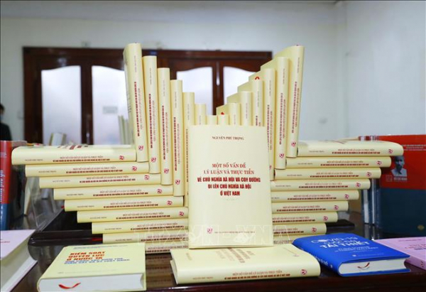 Giới thiệu sách của Tổng Bí thư Nguyễn Phú Trọng tại Cuba -0