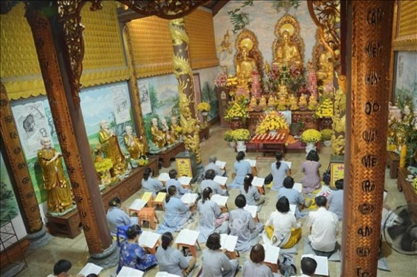 Vietnamese in Laos, Thailand celebrate First Full Moon Festival -0
