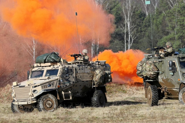 Nga phát cảnh báo việc NATO triển khai quân ở Ukraine -0
