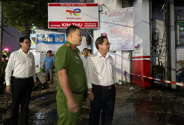 Chủ tịch UBND TP Cần Thơ biểu dương lực lượng Cảnh sát chữa cháy -1