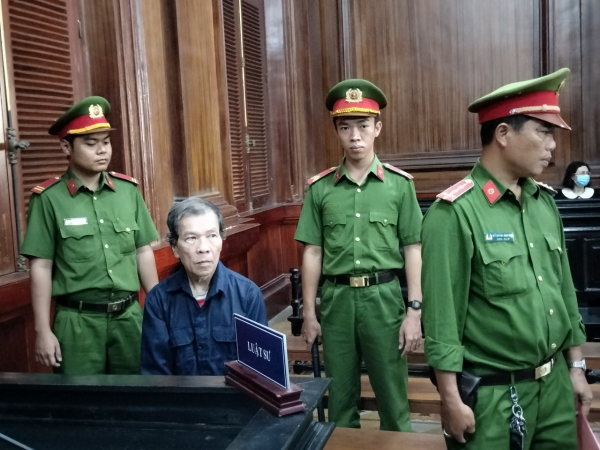 Bà Đặng Thị Hàn Ni bị tuyên phạt 18 tháng tù -0