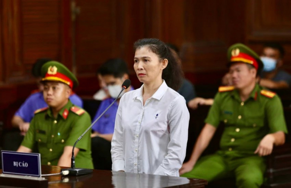 Bà Đặng Thị Hàn Ni bị tuyên phạt 18 tháng tù -0