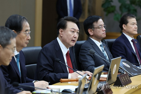 Tổng thống Hàn Quốc ra tuyên bố nghiêm khắc với các bác sĩ đình công  -0
