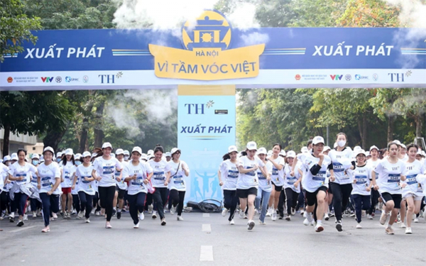 Hàng chục ngàn học sinh, sinh viên hưởng ứng giải chạy “Vì tầm vóc Việt” -0