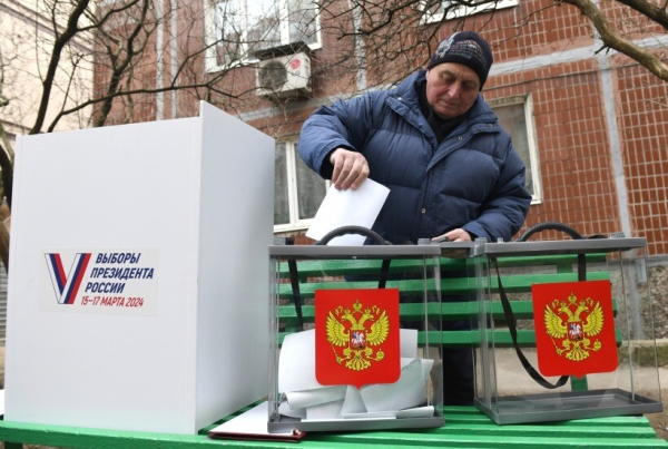 Bầu cử Tổng thống bắt đầu, an ninh thắt chặt trên toàn Nga -0