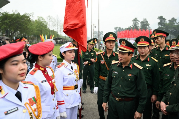 Kiểm tra huấn luyện diễu binh, diễu hành trong Lễ kỷ niệm 70 năm Chiến thắng Điện Biên Phủ -0