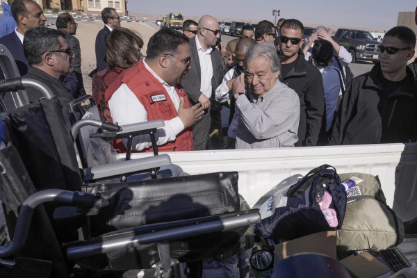 Tổng thư ký LHQ: Đã đến lúc để viện trợ tràn vào Gaza -0