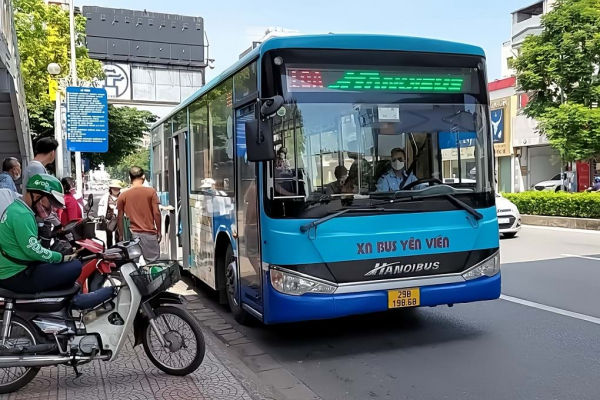 Từ 1/4: Hà Nội dừng hoạt động 5 tuyến buýt  -0