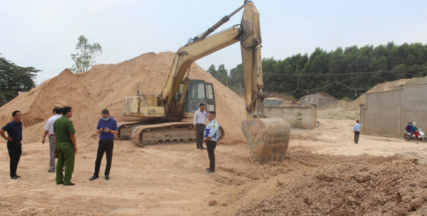 Kiểm soát tình trạng khai thác cát, đá trái phép ở Đồng Nai -0