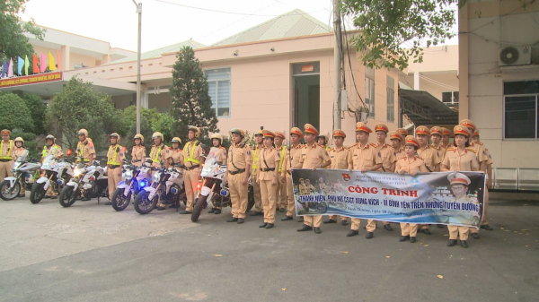 “Thanh niên, phụ nữ CSGT xung kích- Vì bình yên trên những tuyến đường” -0